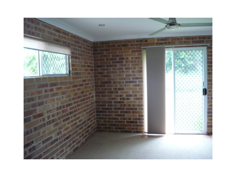 32 Julie Anne st, Urraween QLD 4655