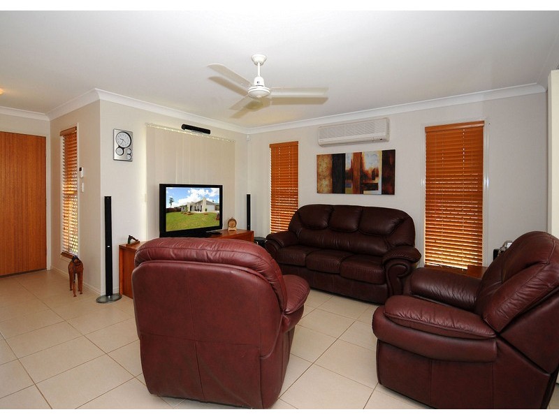51 Archer Street, Point Vernon QLD 4655