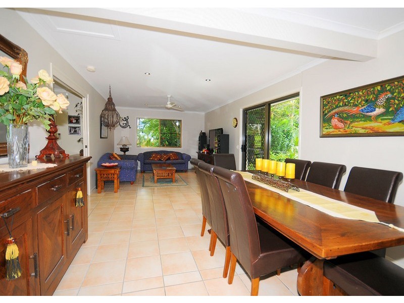 35 Oslove Drive, Booral QLD 4655