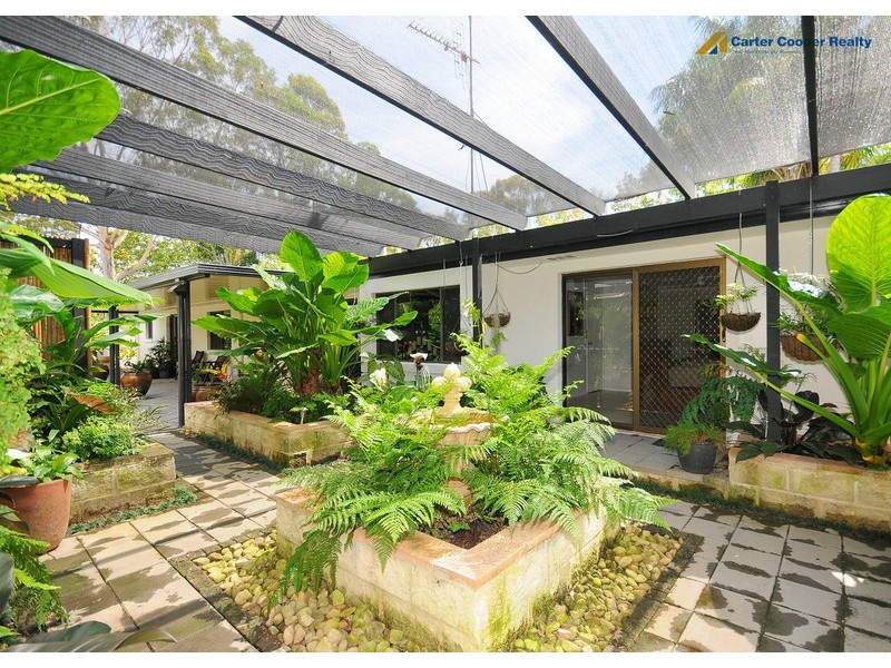 35 Oslove Drive, Booral QLD 4655