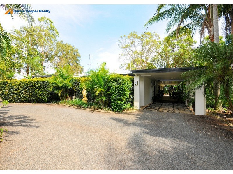 35 Oslove Drive, Booral QLD 4655