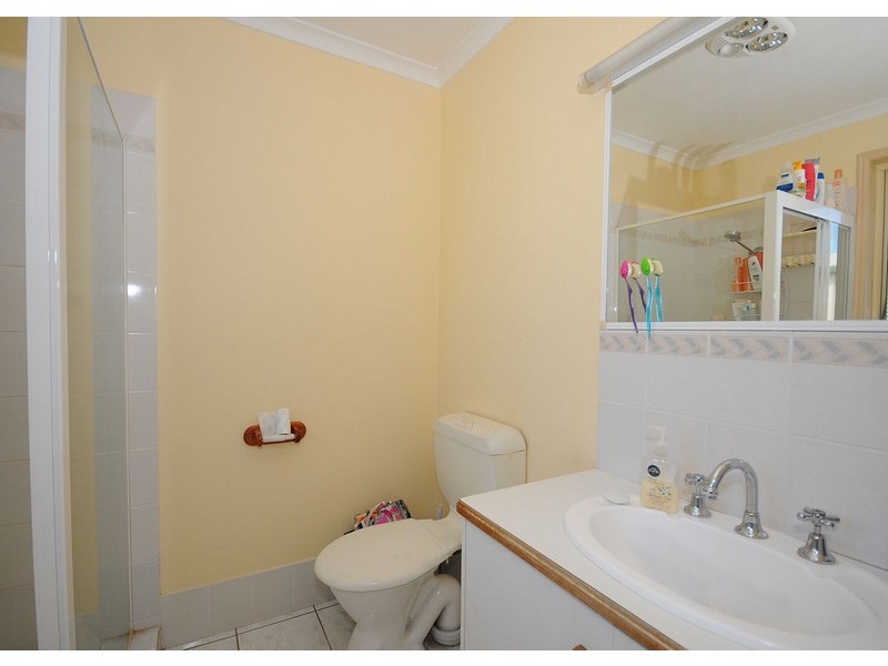 6 Amanda Court, Kawungan QLD 4655