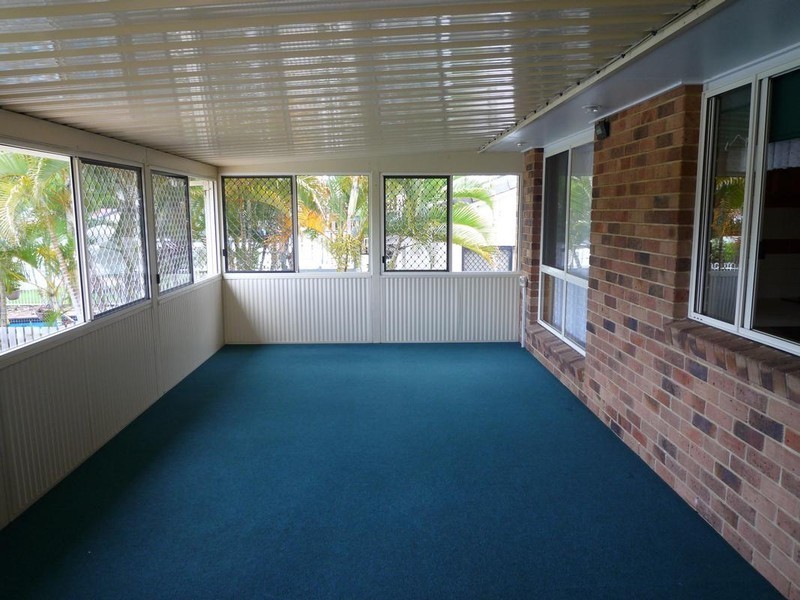 31 Bowerbird Avenue, Eli Waters QLD 4655