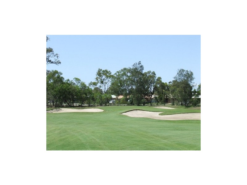 31 Bowerbird Avenue, Eli Waters QLD 4655