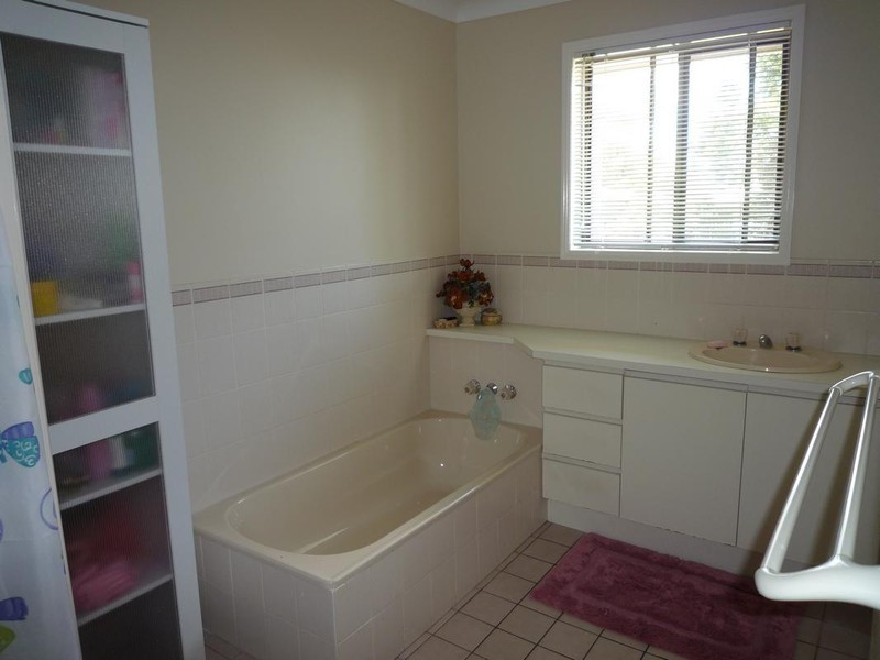 4 Buvusi Street, Kawungan QLD 4655