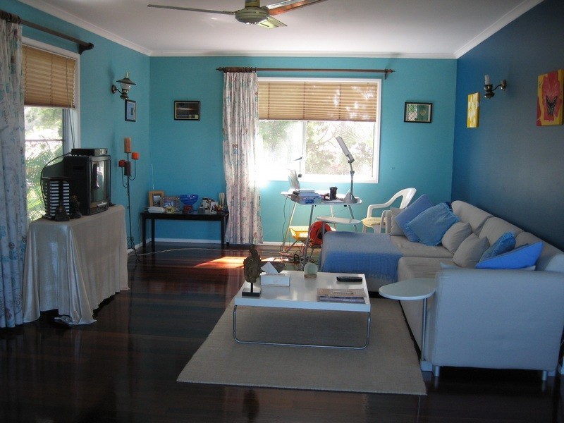 19 Gibbs Street, Urangan QLD 4655