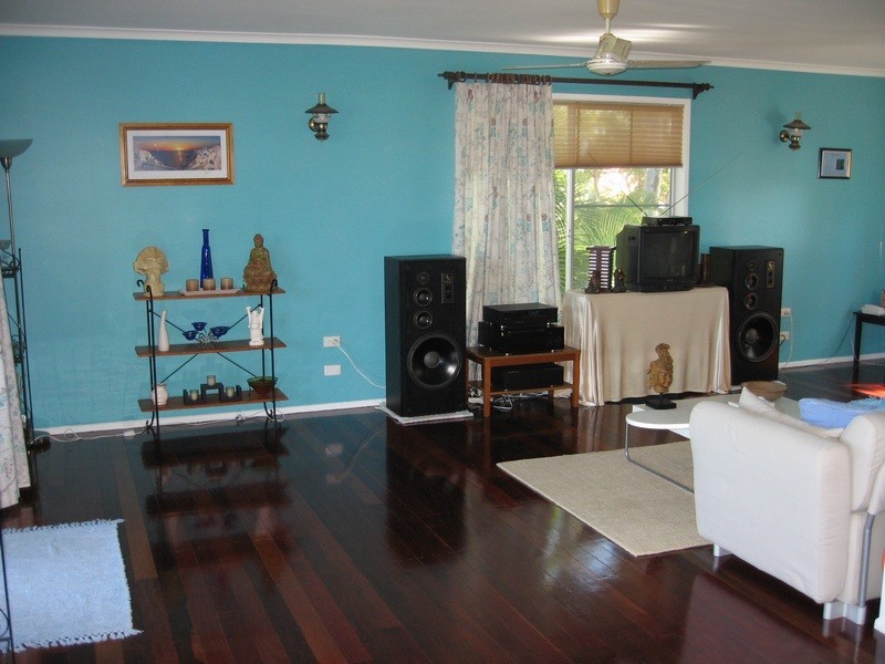19 Gibbs Street, Urangan QLD 4655