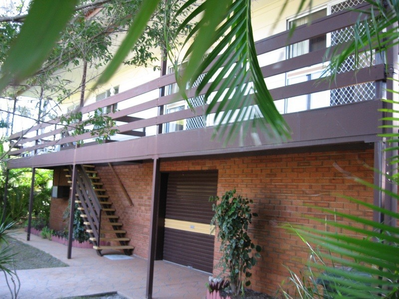 19 Gibbs Street, Urangan QLD 4655