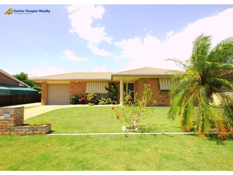 27 Barnstaple street, Torquay QLD 4655