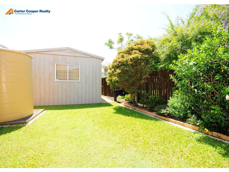 27 Barnstaple street, Torquay QLD 4655