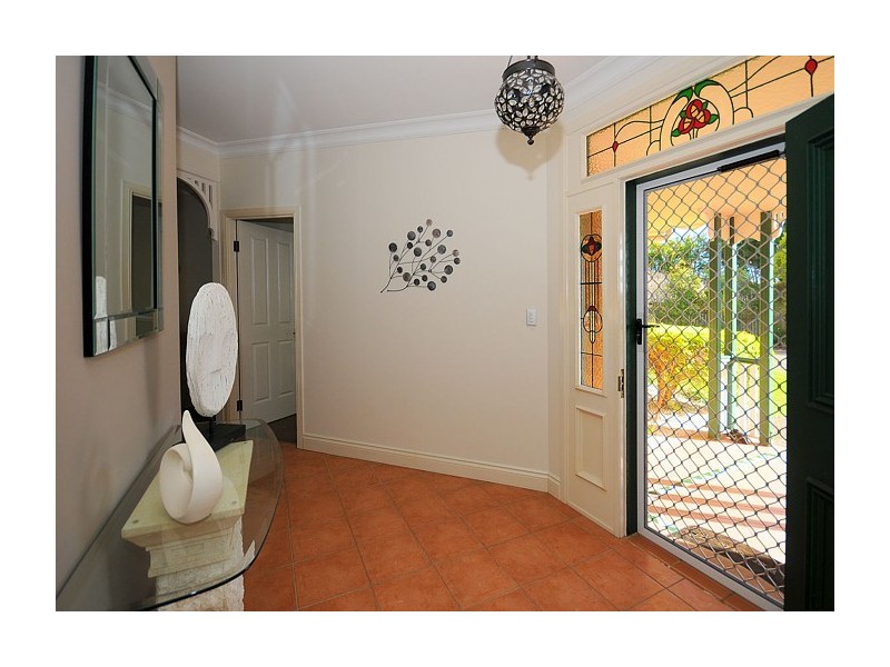 206 Denmans Camp Road, Wondunna QLD 4655