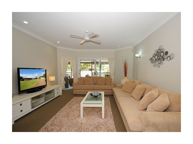 206 Denmans Camp Road, Wondunna QLD 4655