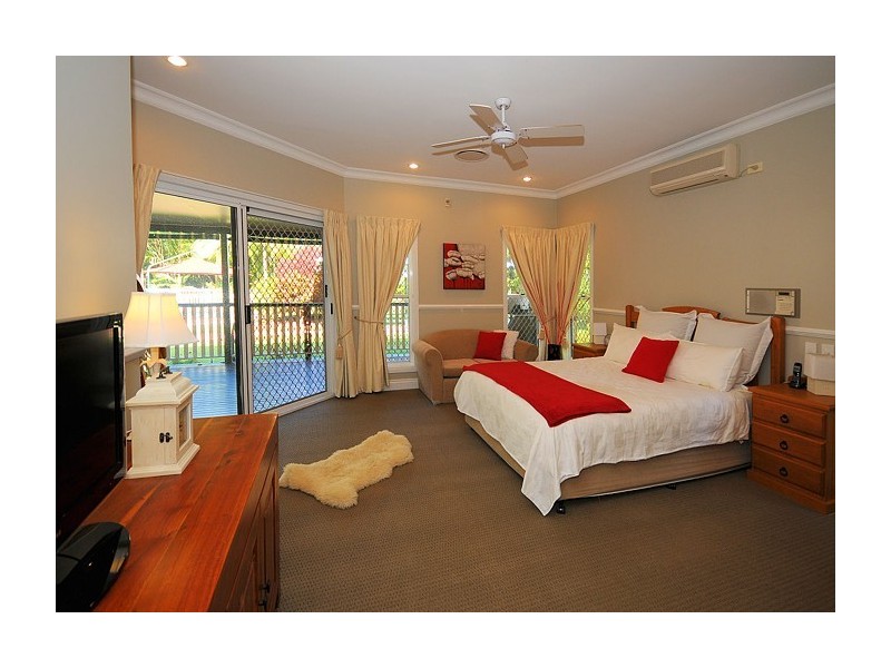 206 Denmans Camp Road, Wondunna QLD 4655
