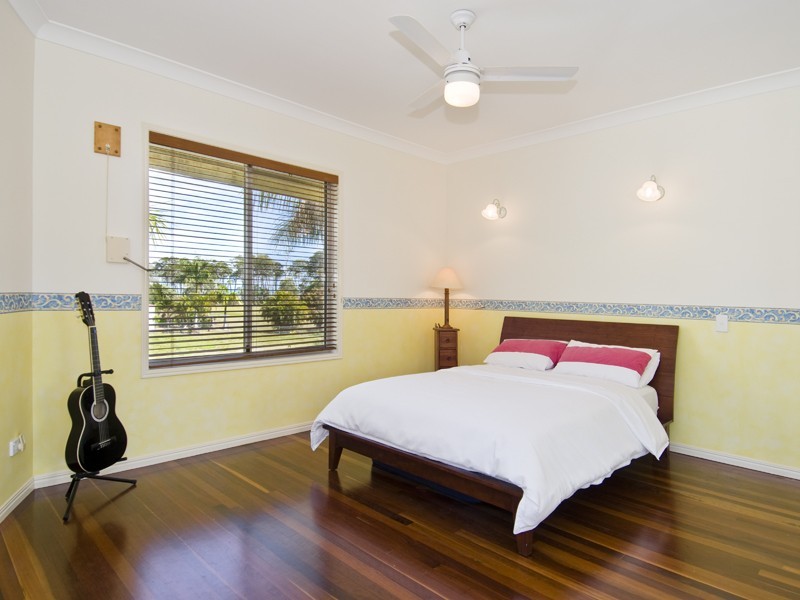 11 Ocean Park Drive, Dundowran Beach QLD 4655