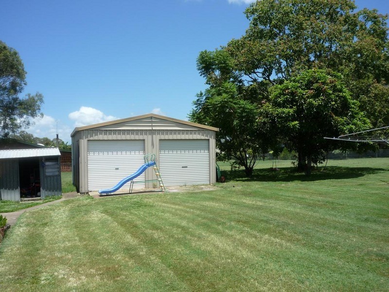 73 Urangan Street, Torquay QLD 4655