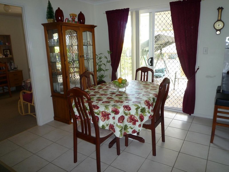 73 North Street, Point Vernon QLD 4655