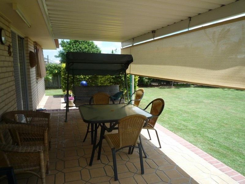 73 North Street, Point Vernon QLD 4655