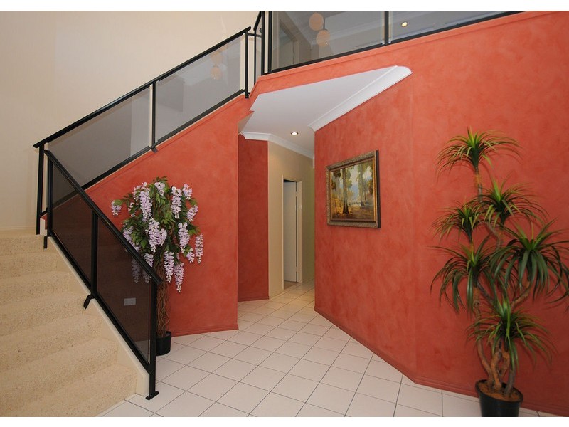 10 Palm Way, Dundowran Beach QLD 4655