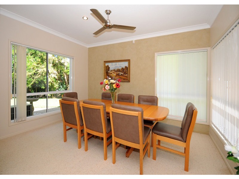 10 Palm Way, Dundowran Beach QLD 4655