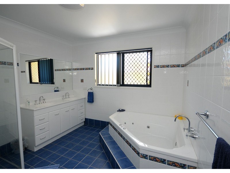 5 Maree Street, Wondunna QLD 4655