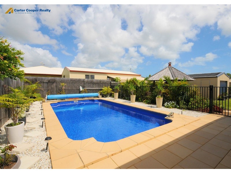 6 Kirriemuir Crt, Kawungan QLD 4655