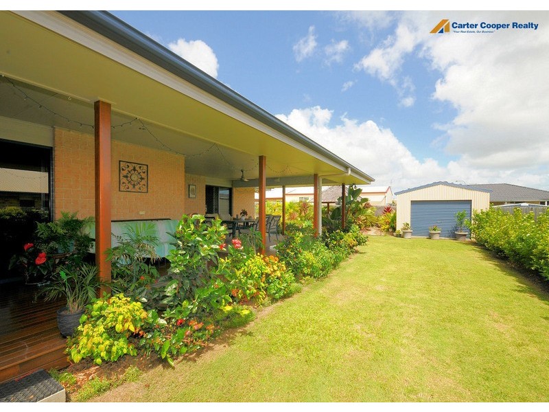6 Kirriemuir Crt, Kawungan QLD 4655