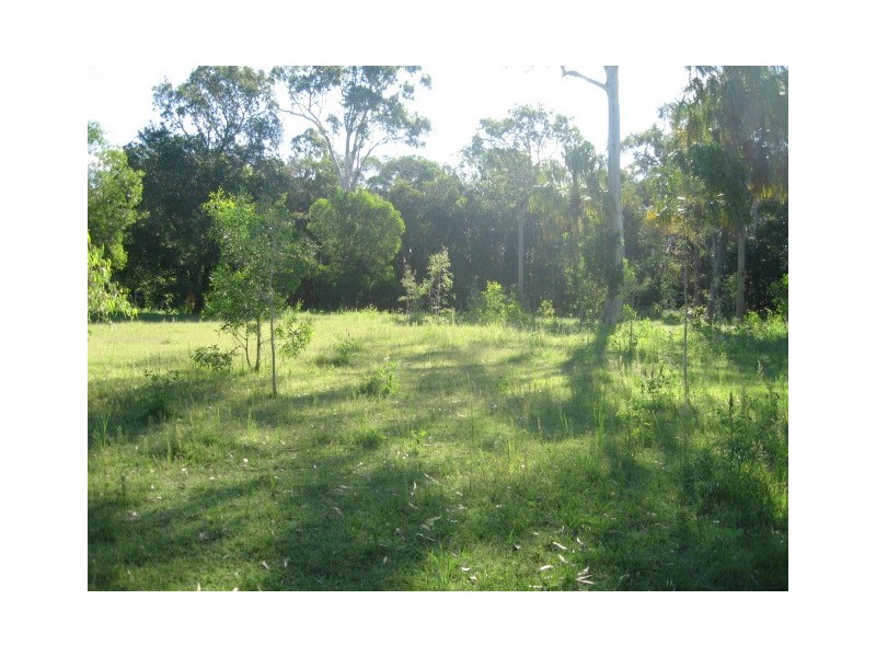32 Vine Forest Drive, Dundowran Beach QLD 4655