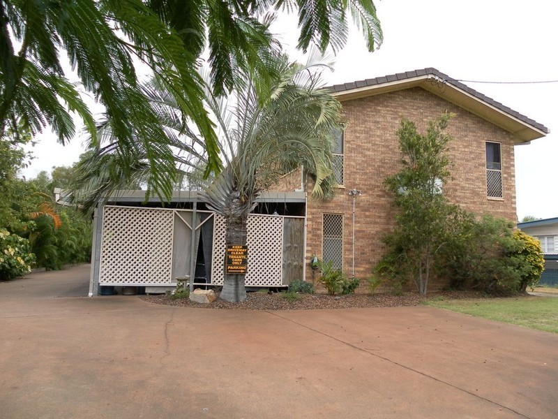 199 Cypress Street, Urangan QLD 4655