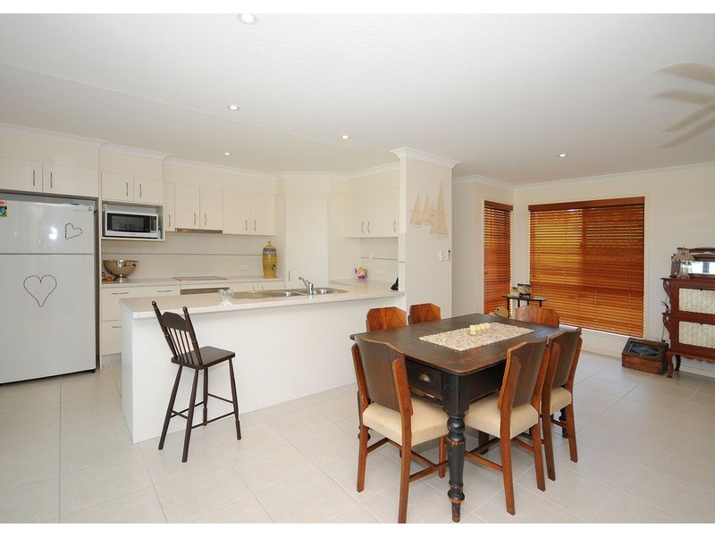 77 Ocean Outlook, River Heads QLD 4655