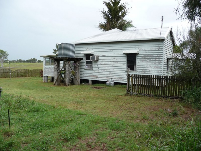 284 Lower Mountain Road, Dundowran QLD 4655