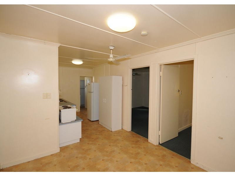 339 Esplanade, Scarness QLD 4655
