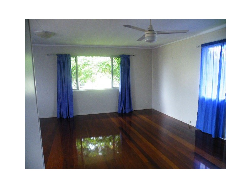 10  Rose Street, Pialba QLD 4655