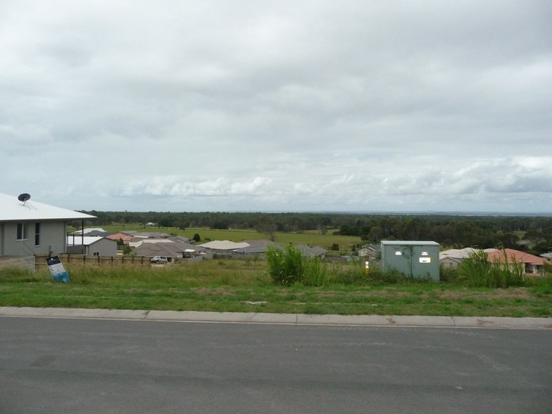 24 Sandy View Drive, Kawungan QLD 4655