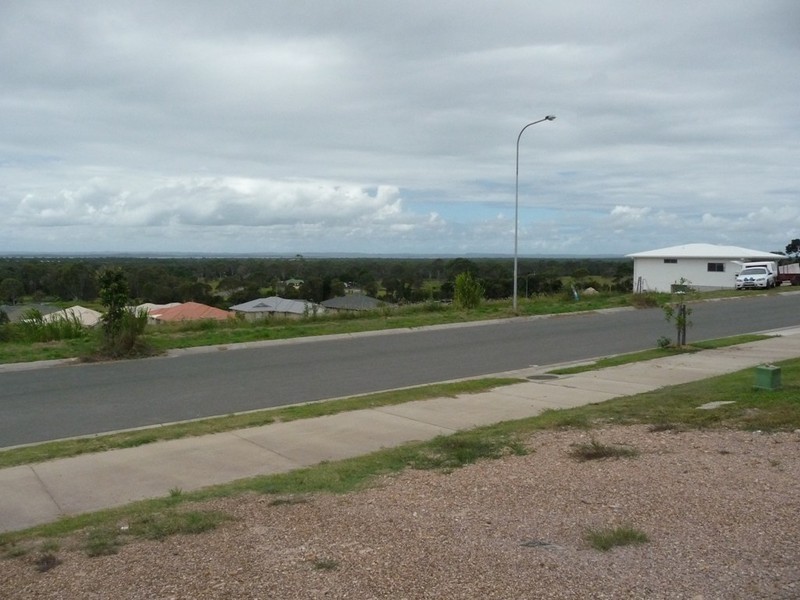 24 Sandy View Drive, Kawungan QLD 4655