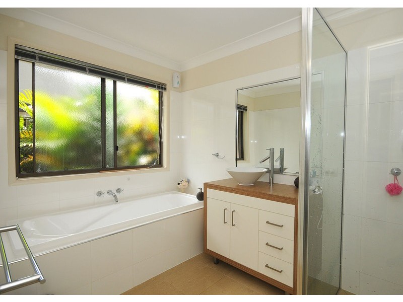 17 Parklands Bvd, Wondunna QLD 4655