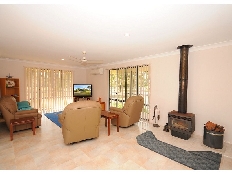 109 Janine Street, Booral QLD 4655