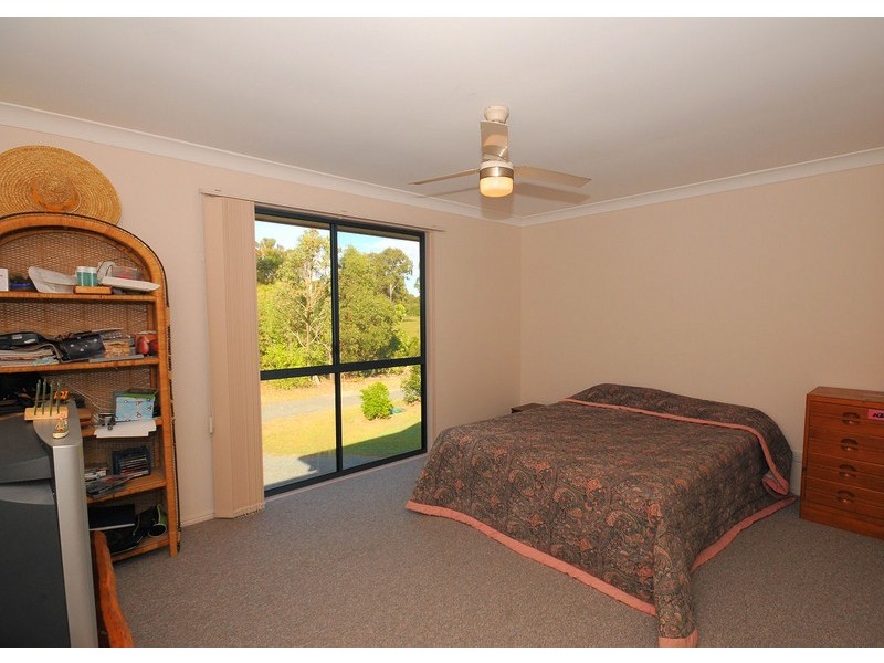 109 Janine Street, Booral QLD 4655
