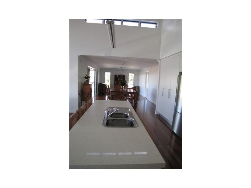 55a Esplanade, Point Vernon QLD 4655