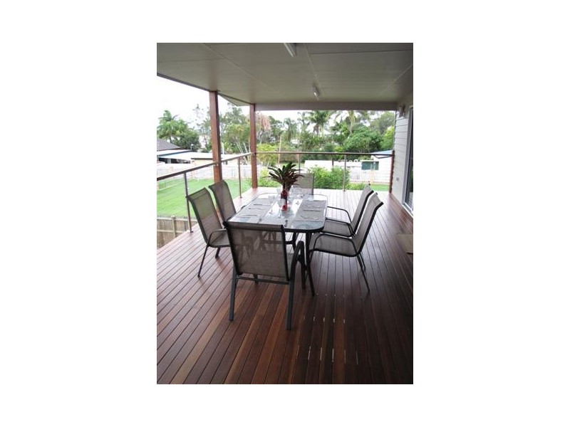 55a Esplanade, Point Vernon QLD 4655