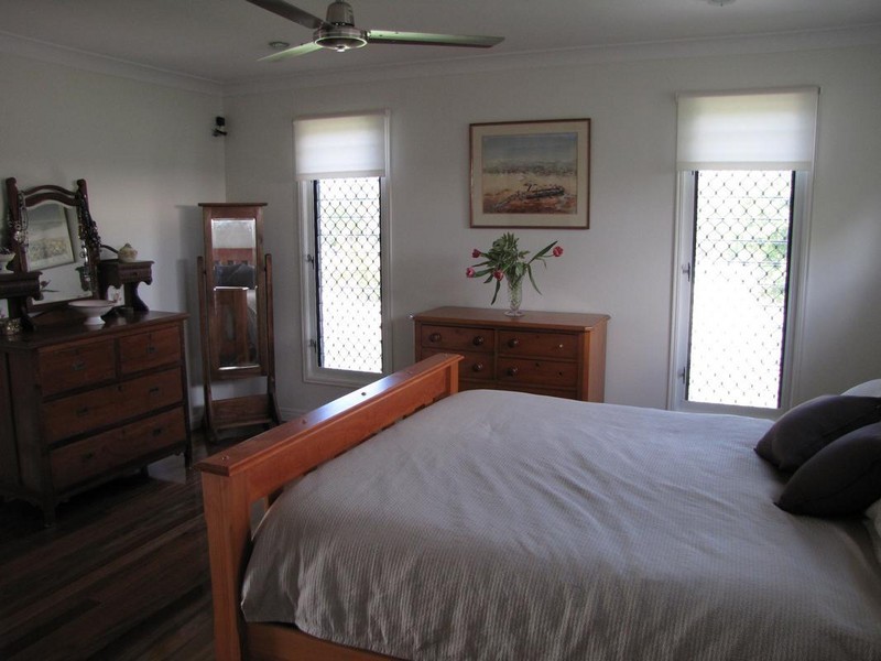 55a Esplanade, Point Vernon QLD 4655