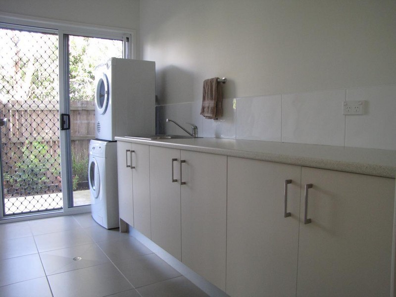 55a Esplanade, Point Vernon QLD 4655