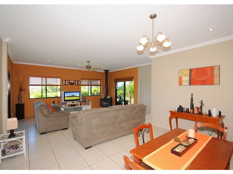 21 Loggerhead Court, River Heads QLD 4655