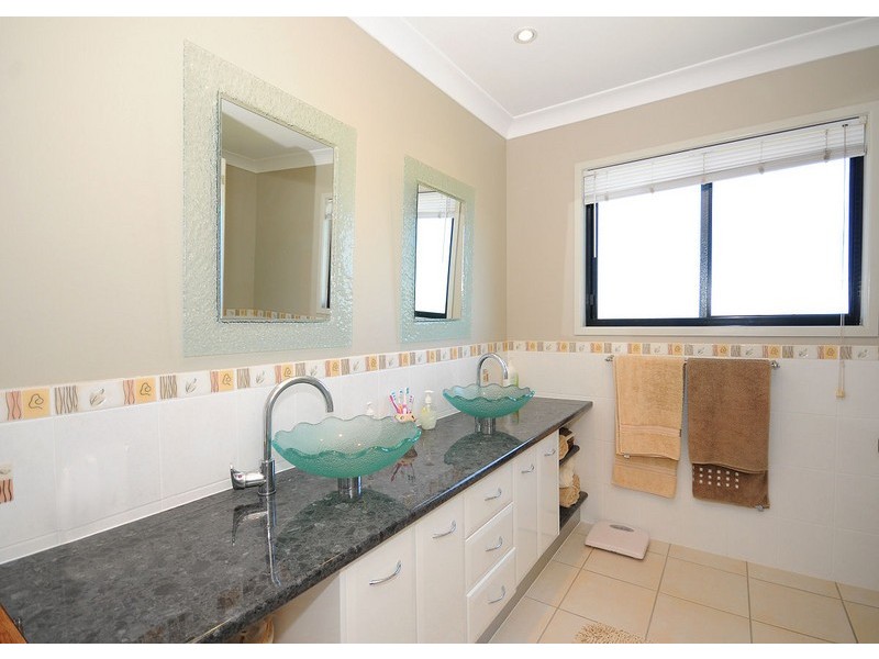 21 Loggerhead Court, River Heads QLD 4655