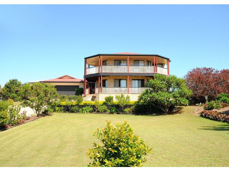 7 Highland Place, Craignish QLD 4655