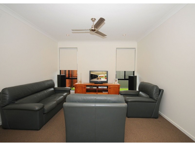 205 Long Street, Point Vernon QLD 4655