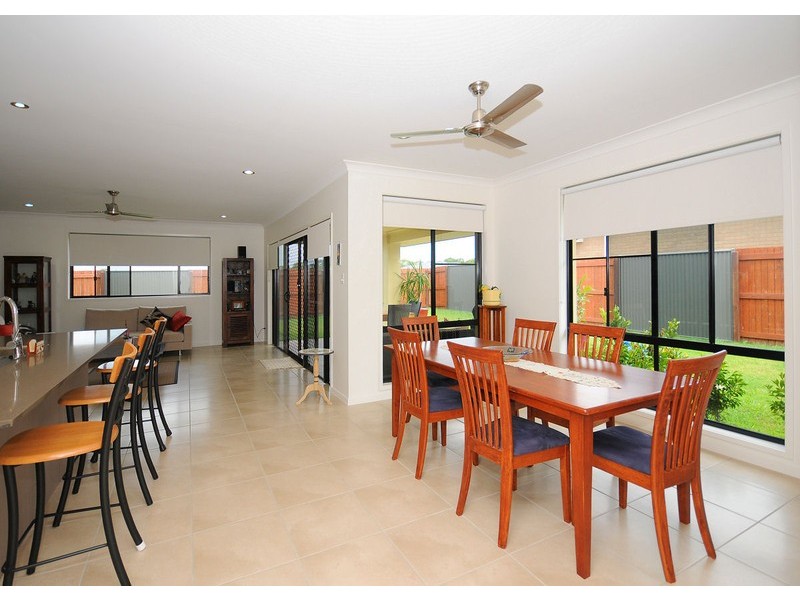205 Long Street, Point Vernon QLD 4655