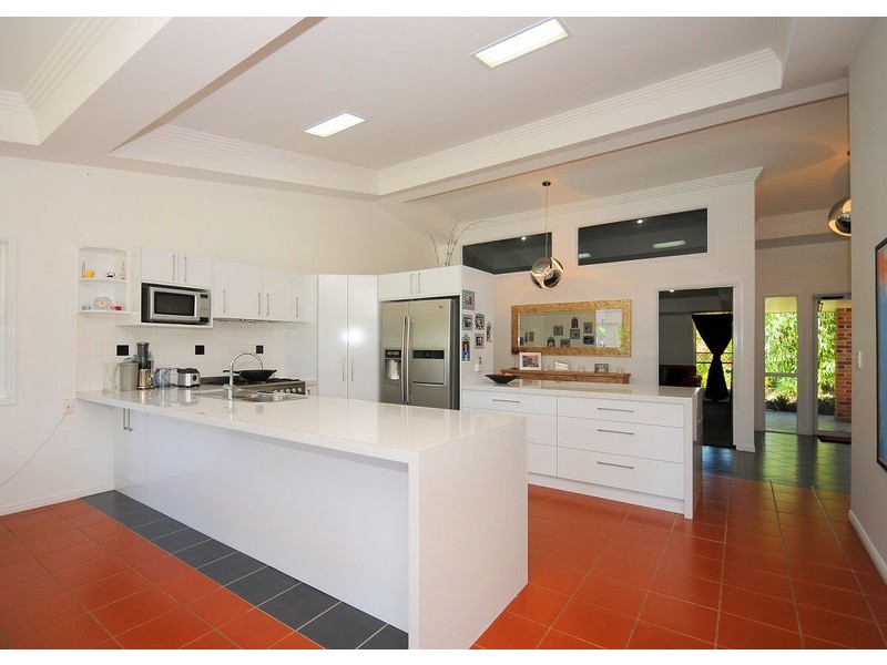 3 Rosewood Avenue, Wondunna QLD 4655