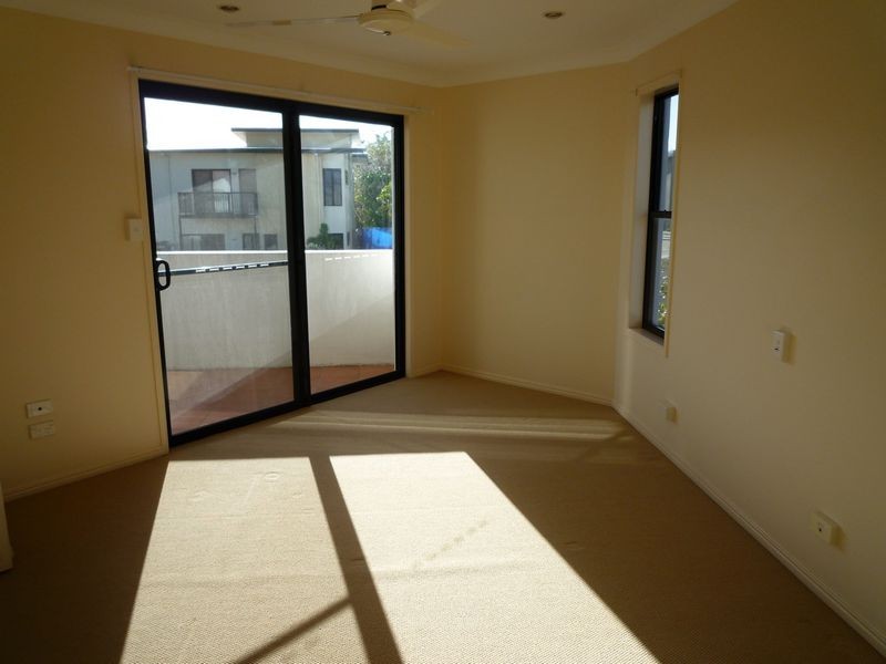 1/179 Torquay Road, Scarness QLD 4655