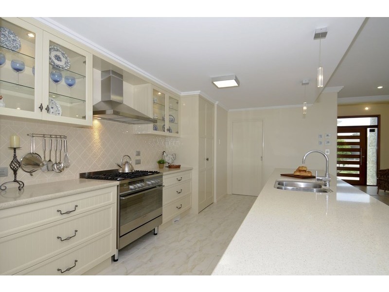 13 Conservation Drive, Urraween QLD 4655