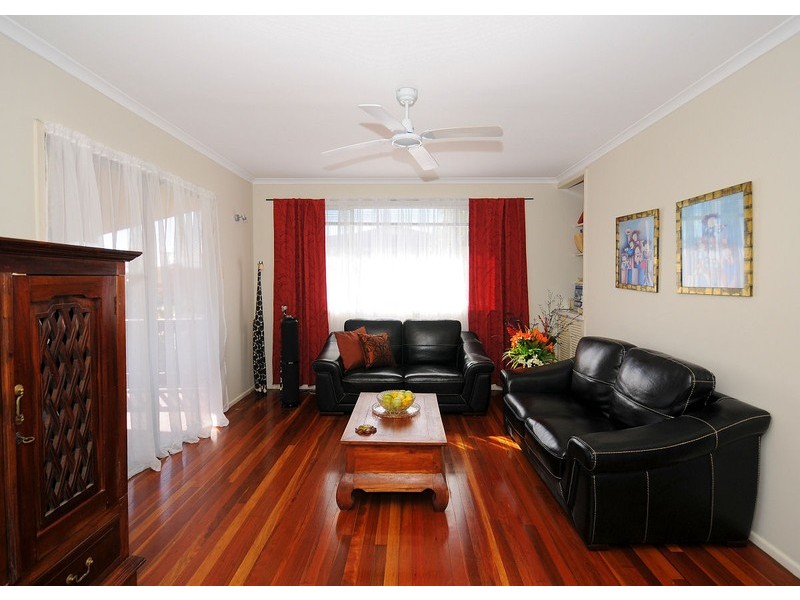 13 Hillcrest Avenue, Scarness QLD 4655